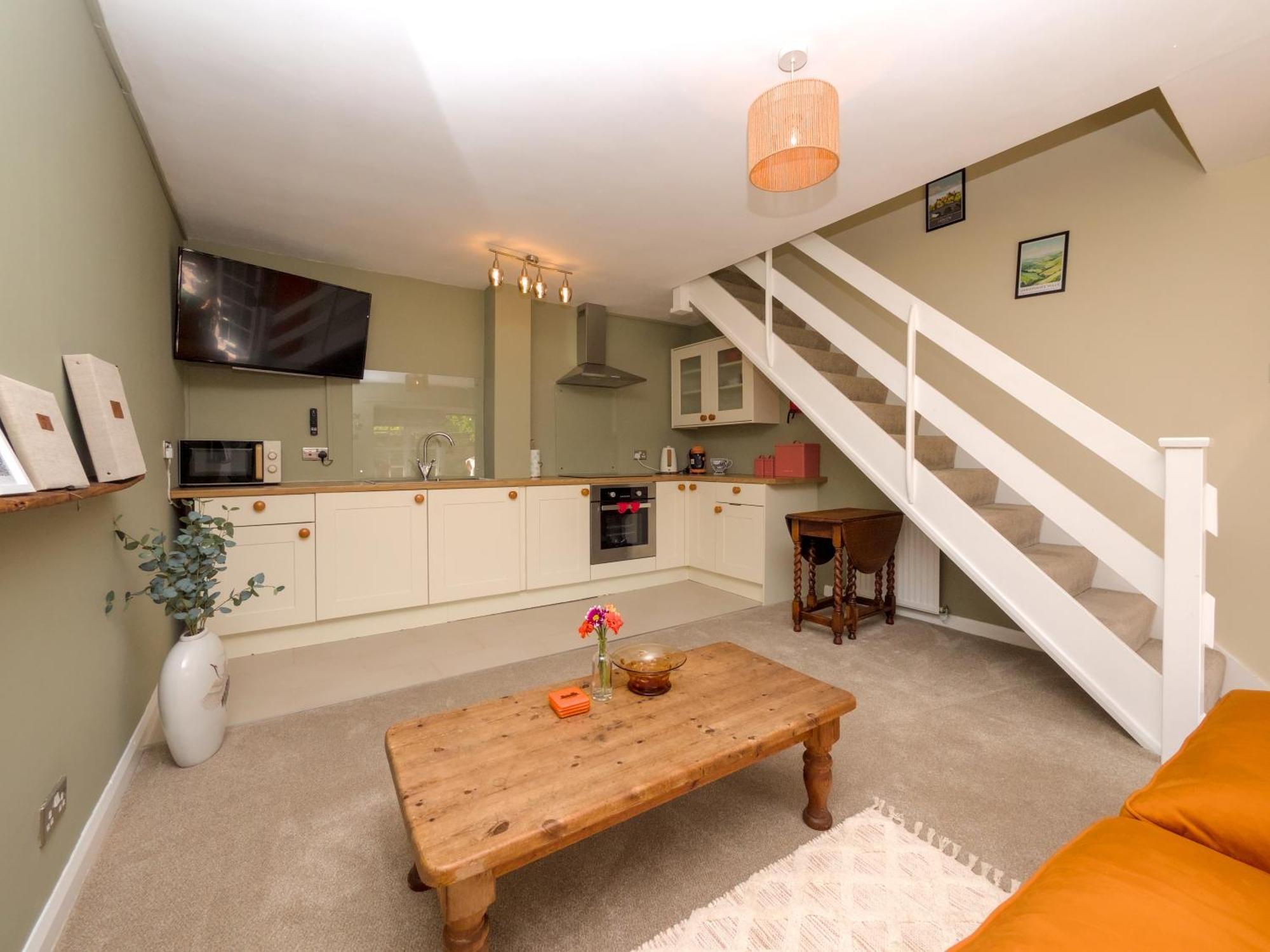 The Lilley Pad In Ludlow Cosy, Central, Perfect For Couples, Netflix & Parking Permit 外观 照片